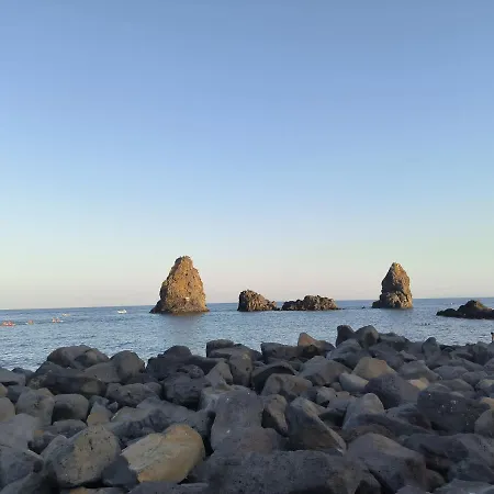 La Perla Marina Aci Castello